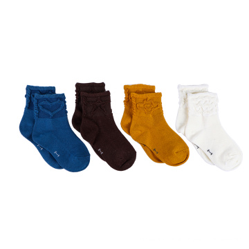 Fabricant chaussettes antidérapantes enfants chaussettes bébé adhérence chaussettes antidérapantes en gros